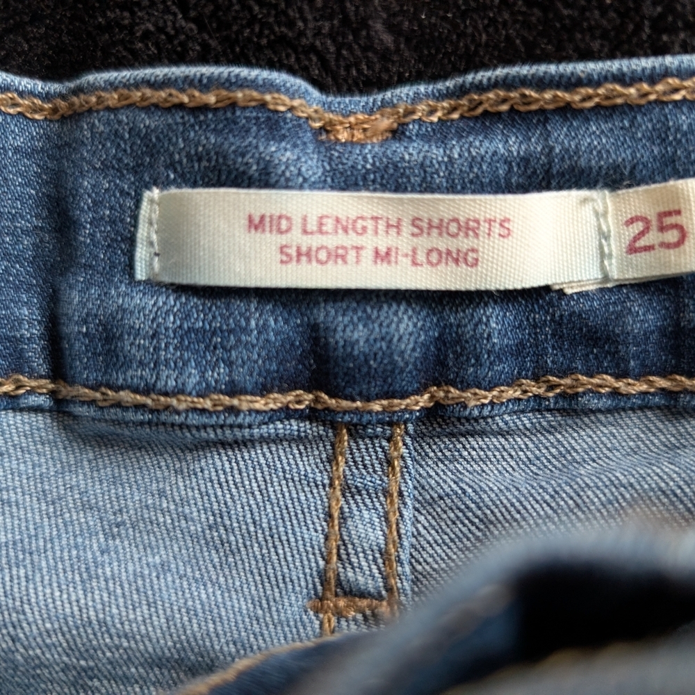 Levi's Blue Distressed Jean Shorts - Picture 5 of 6